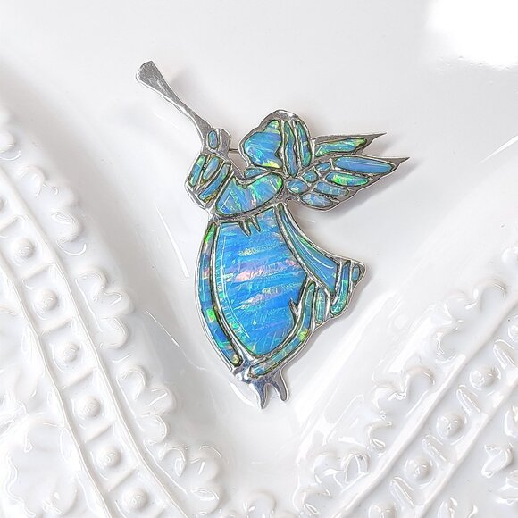 Vintage Zuni Blue Fire Opal Trumpeting Angel Pin Reynetsa Leland Sterling Brooch - Picture 10 of 11